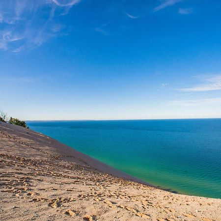 “Hygge” 3Bdr Townhouse, Close To Beach, Park & Wineries! Traverse City Kültér fotó